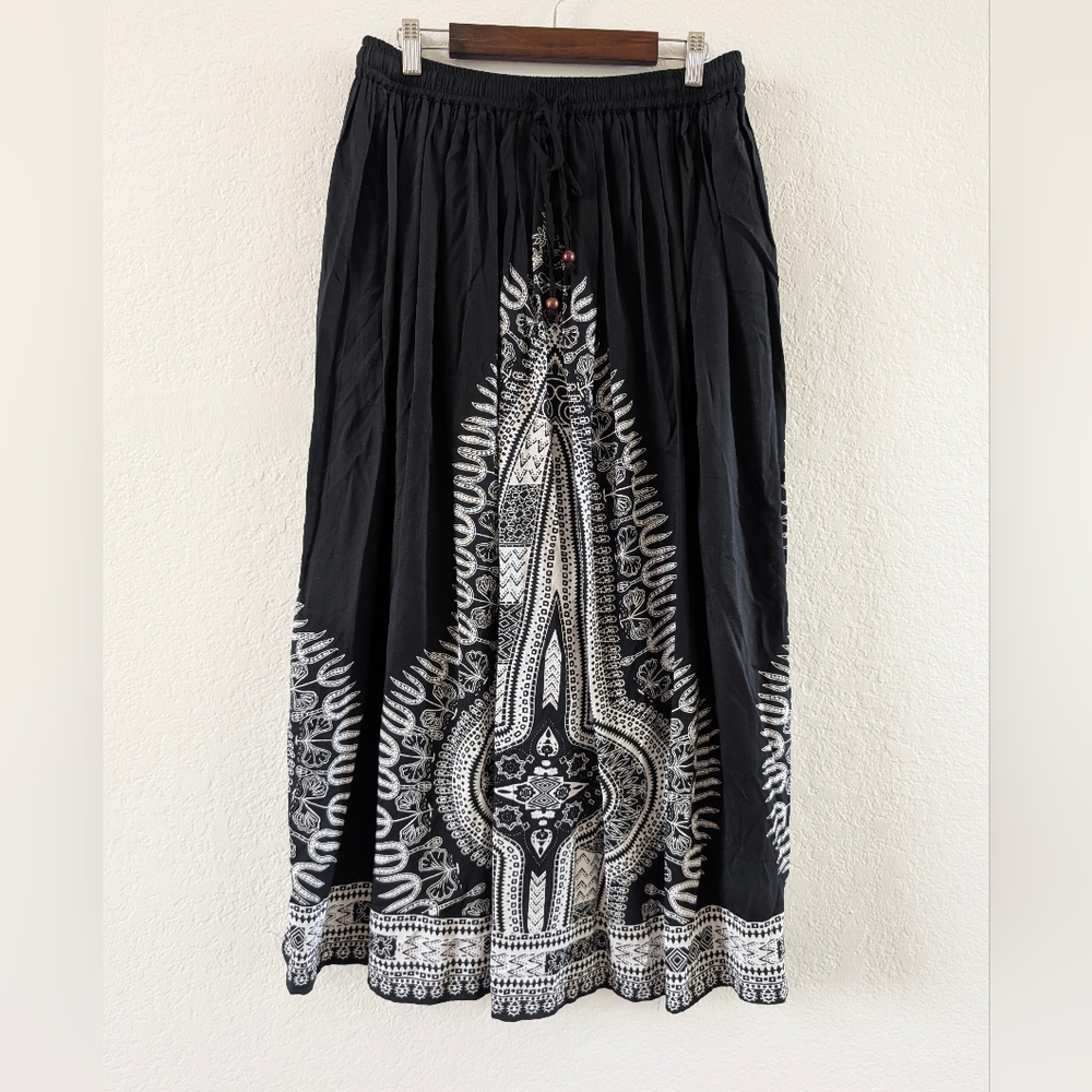 Gypsie Blu Womens Maxi M Lined Skirt Black White Bead Boho Festival
